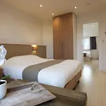 Cecil Hotel De Panne