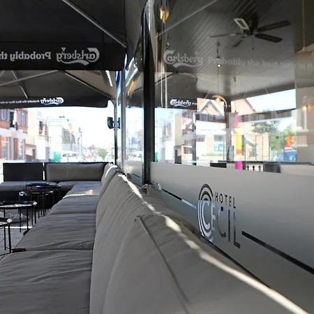 Szálloda Cecil De Panne