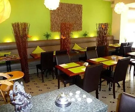 Cecil Szálloda De Panne